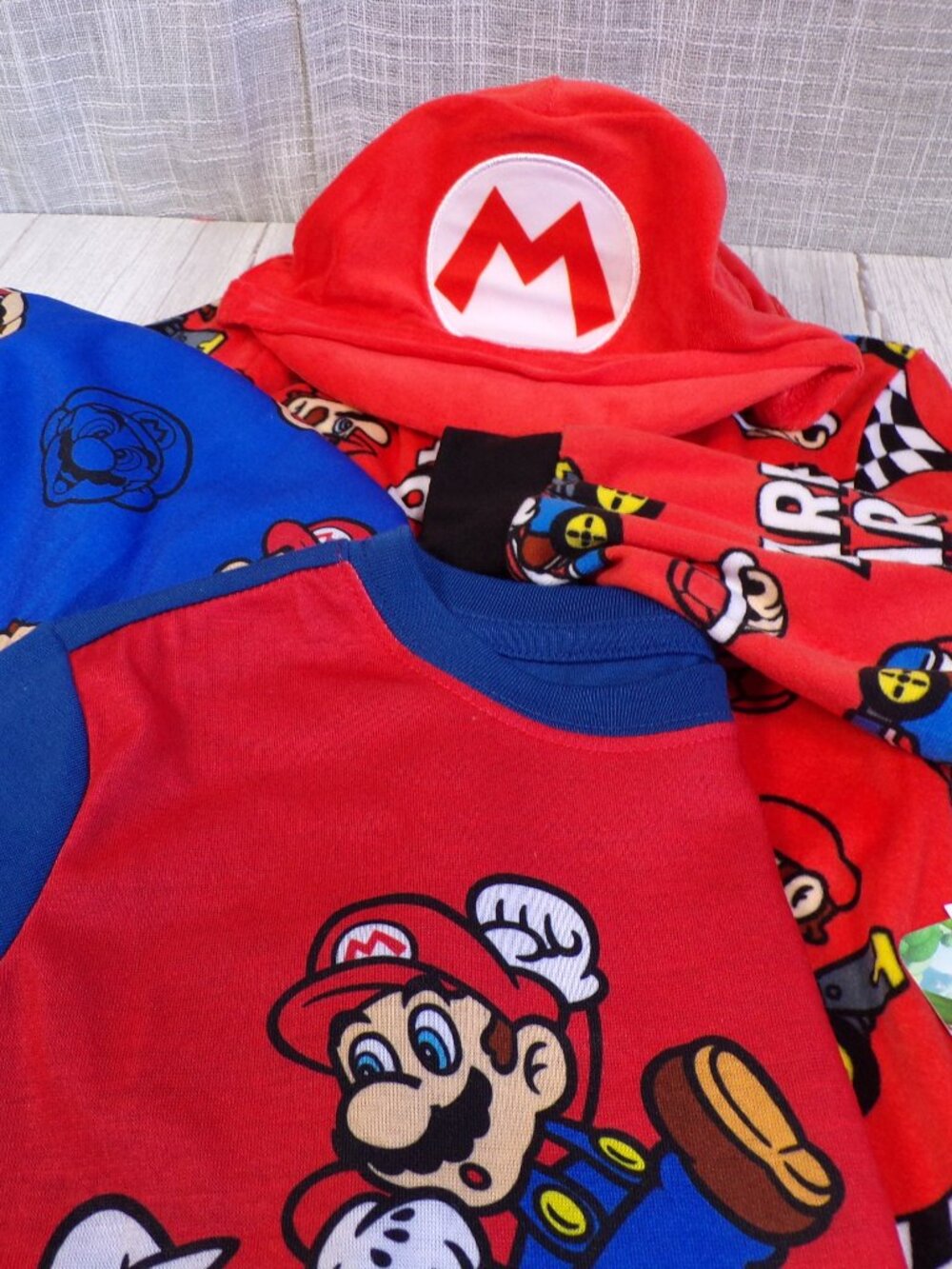 NWT XS (4/5) Mario Bros Pajama & Onesie Set